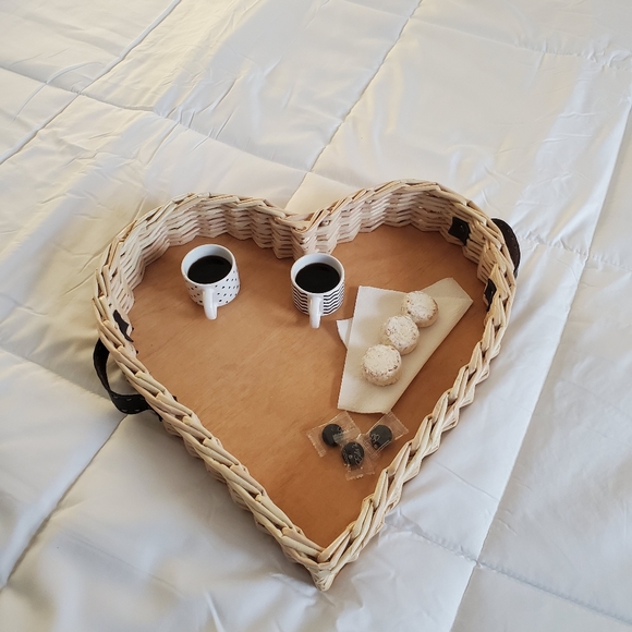 Basket Tray with Leather Handles - Picture 6 of 9